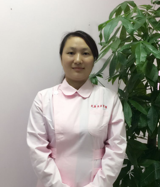 李岩岩